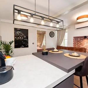  Apartment Dc Ii Downtown Kroatien
